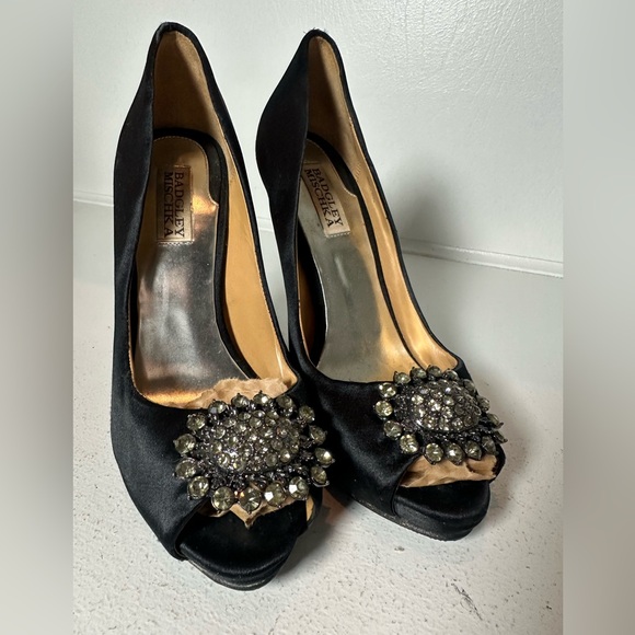 Badgley Mischka Black Satin Peep Toe Heels 7.5M Crystal Embellished Formal Pumps - Picture 3 of 9